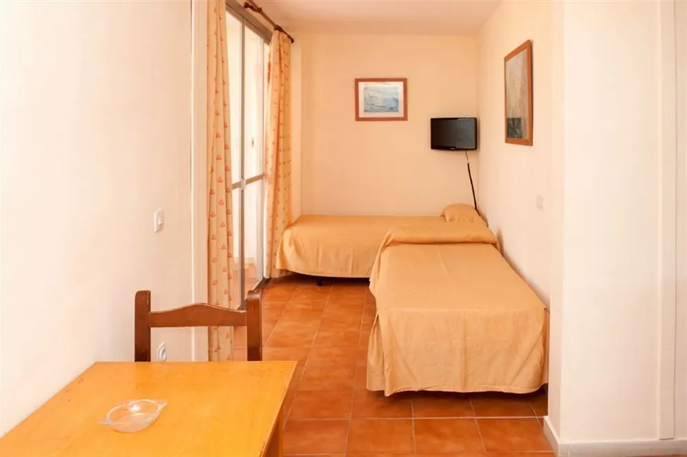 Apartamentos Bora Bora - Adults Only Playa d'en Bossa Lägenhetshotell